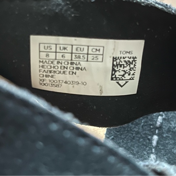 TOMS Black Suede Heels • Size 8 • Women - Picture 5 of 5